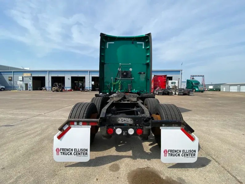 Truck Thumbnail 3