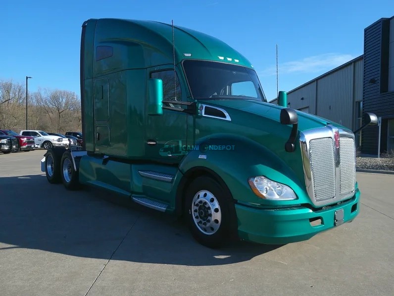 Truck Thumbnail 3