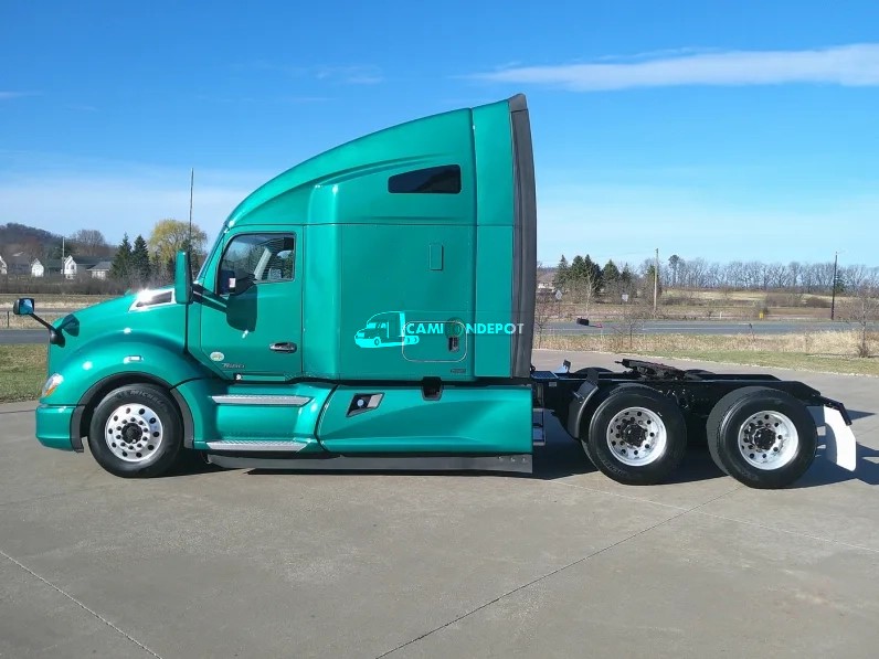 Truck Thumbnail 2