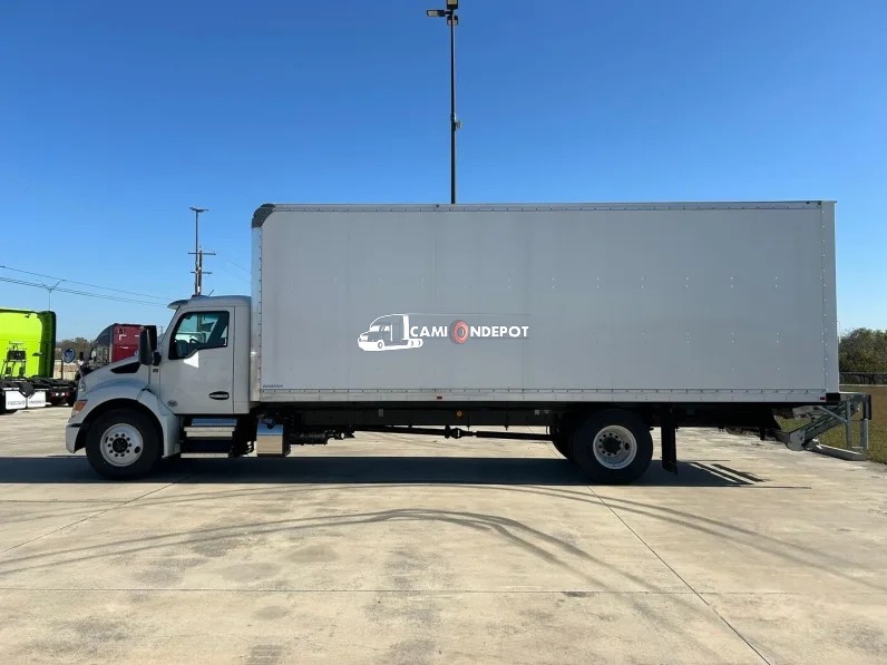 Truck Thumbnail 3