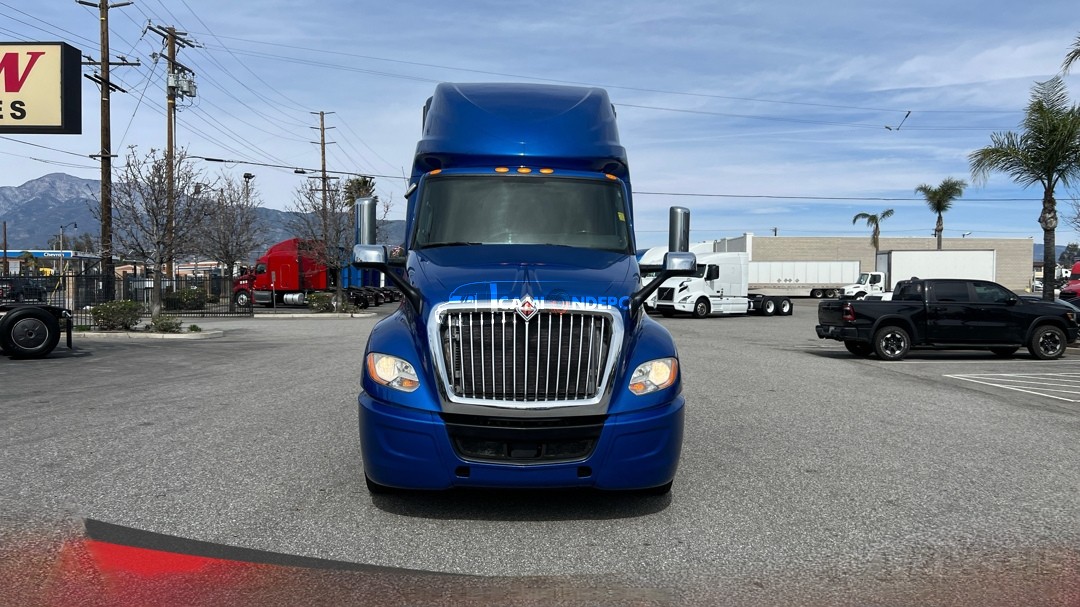 Truck Thumbnail 2