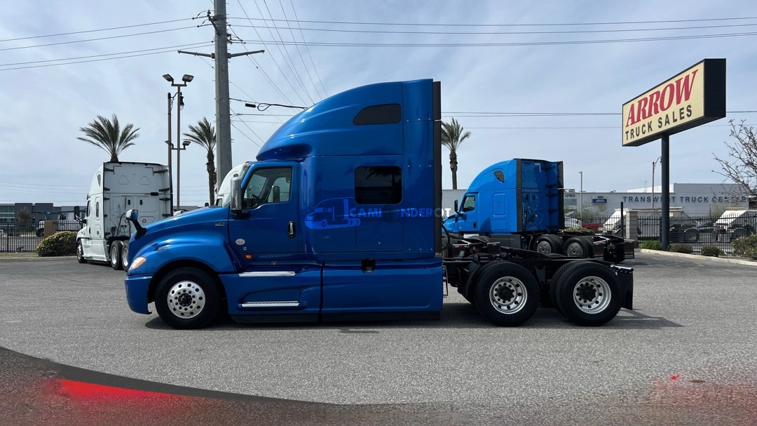 Truck Thumbnail 4
