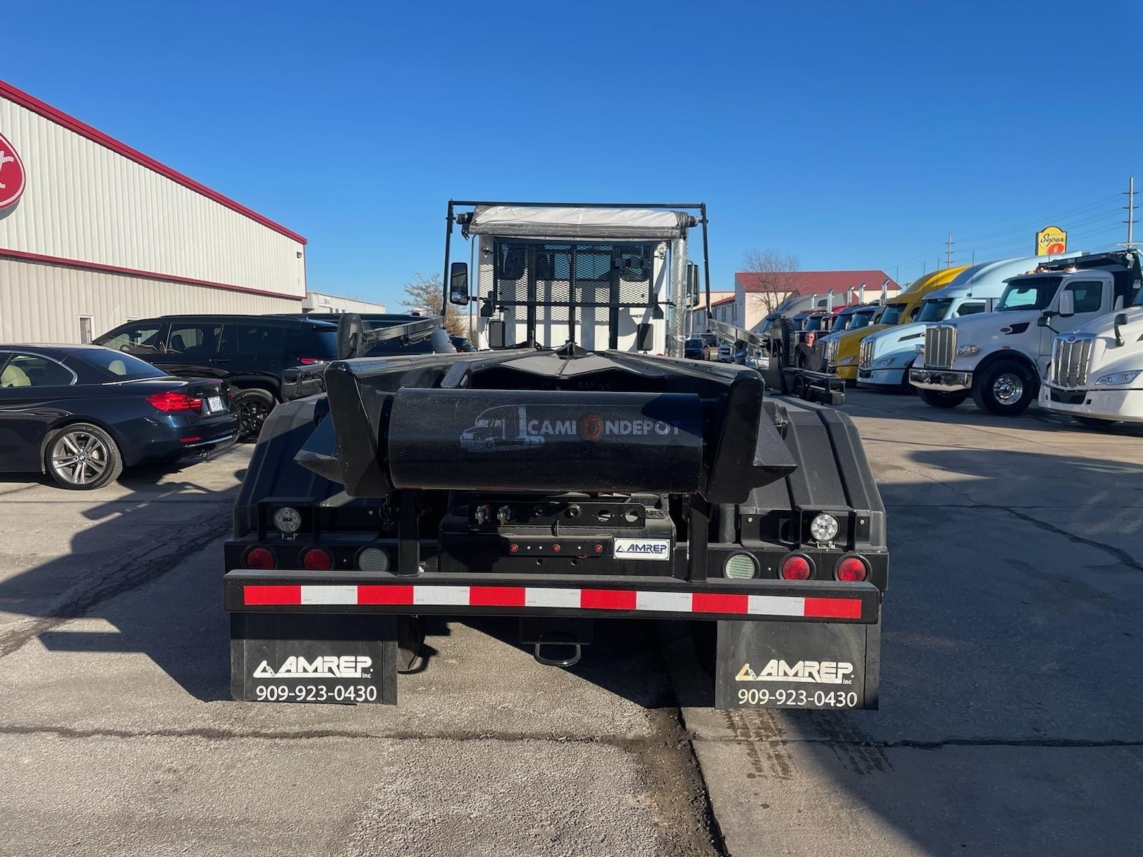 Truck Thumbnail 4