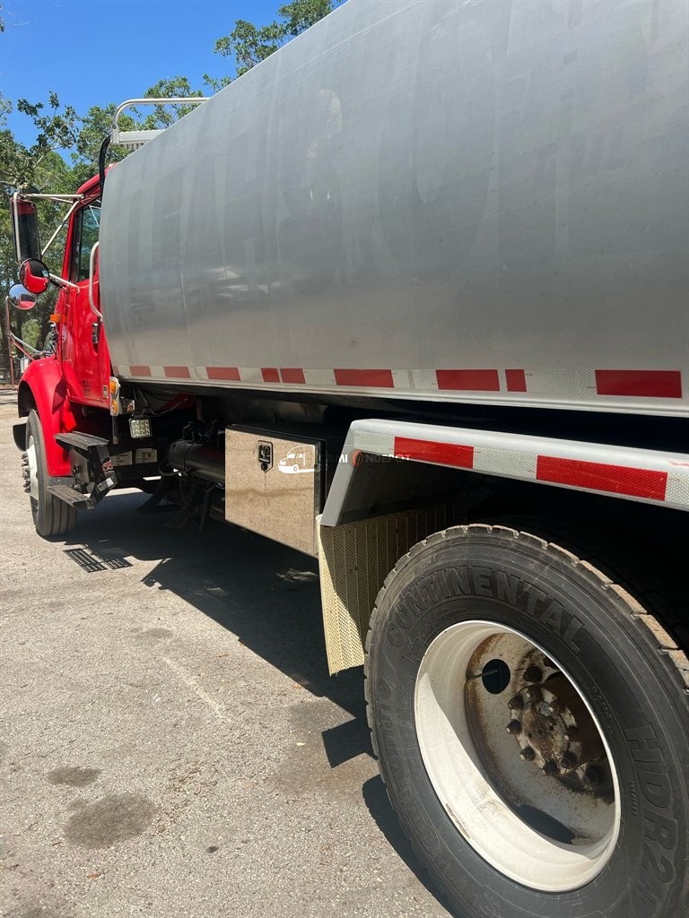 Truck Thumbnail 3