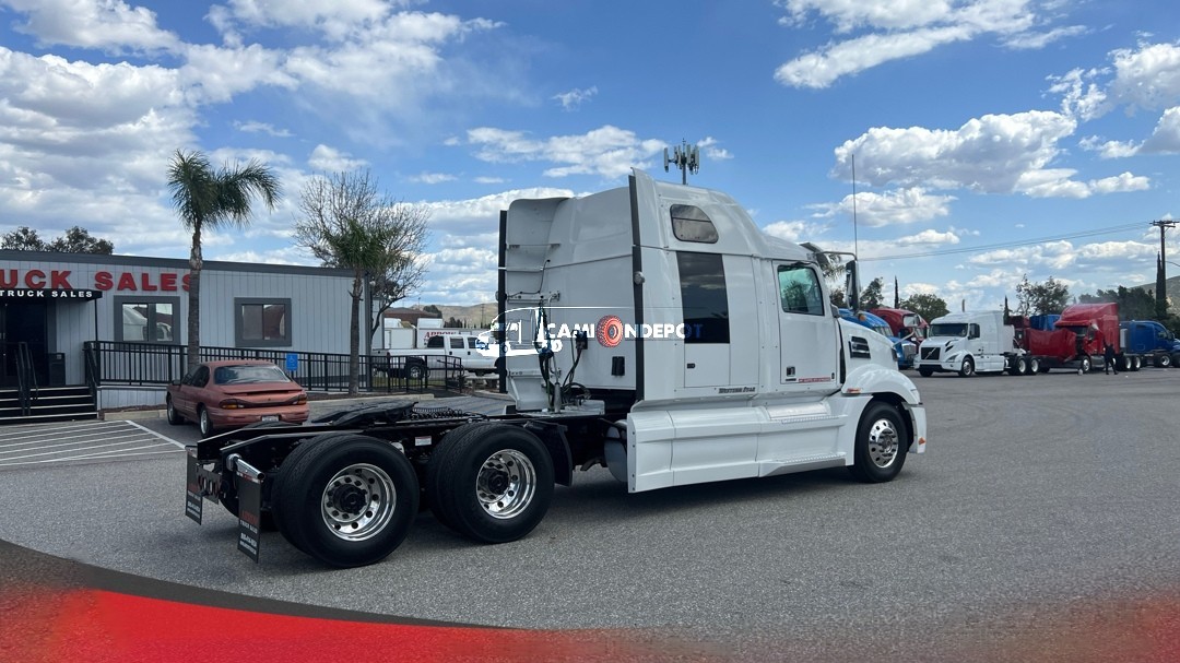 Truck Thumbnail 4