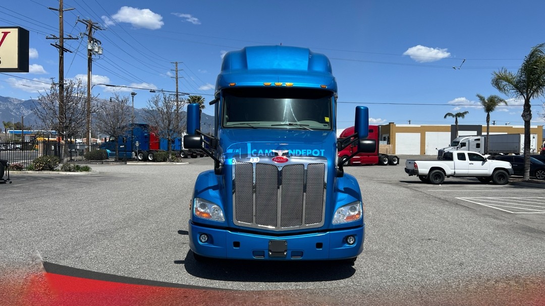 Truck Thumbnail 2