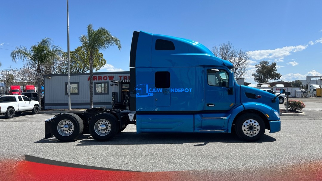 Truck Thumbnail 8
