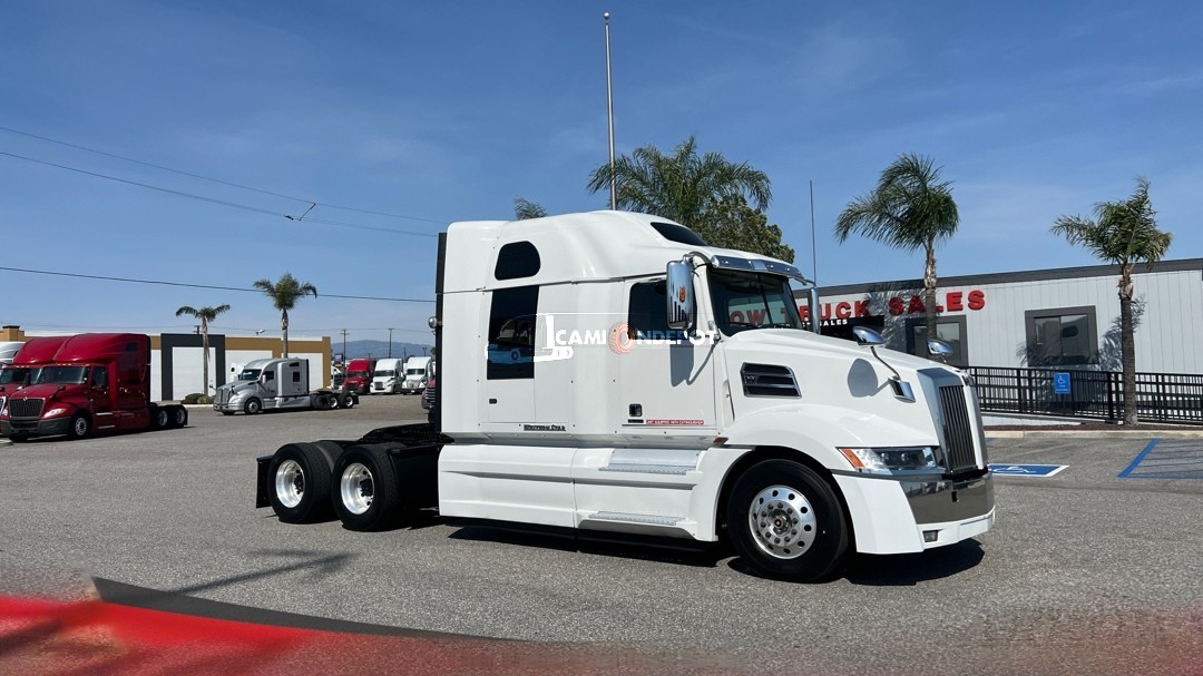 Truck