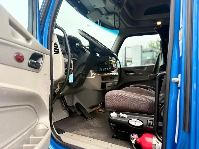 Truck Thumbnail 4