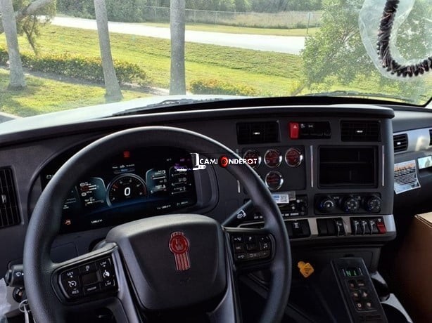 Truck Thumbnail 8