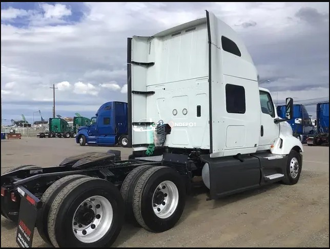 Truck Thumbnail 9