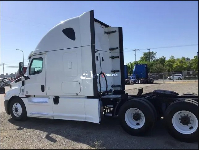 Truck Thumbnail 8