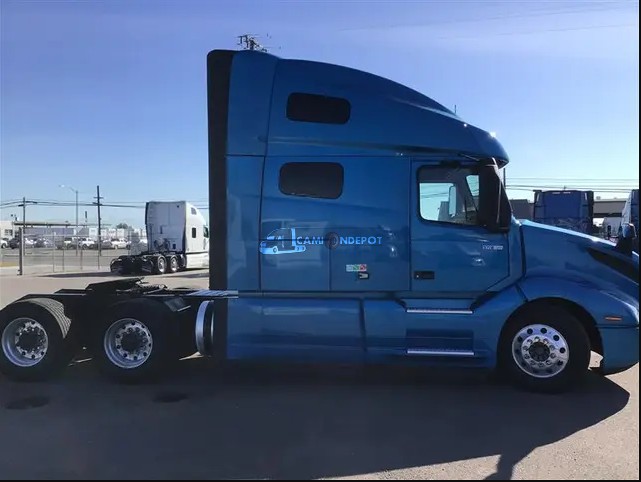 Truck Thumbnail 8