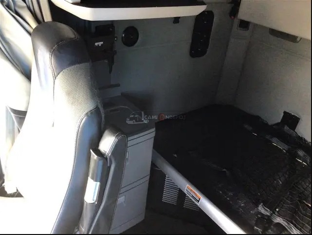 Truck Thumbnail 9