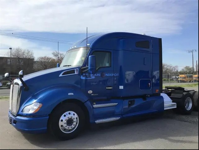 Truck Thumbnail 3