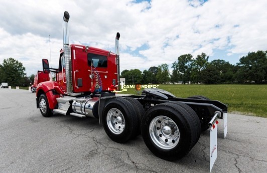 Truck Thumbnail 5