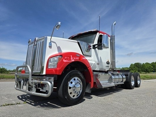 Truck Thumbnail 3