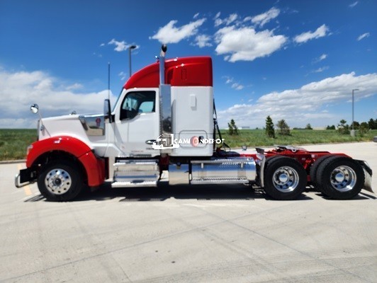 Truck Thumbnail 4