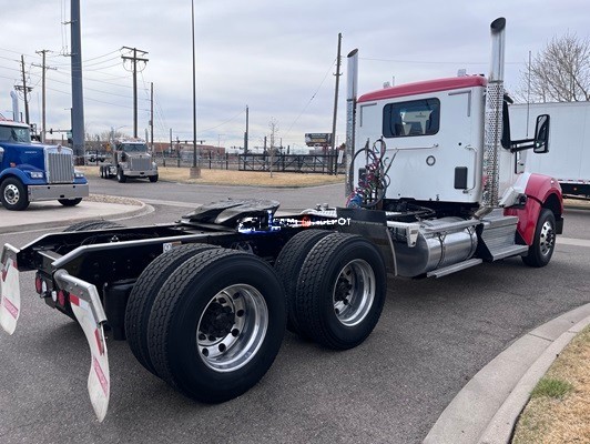 Truck Thumbnail 2