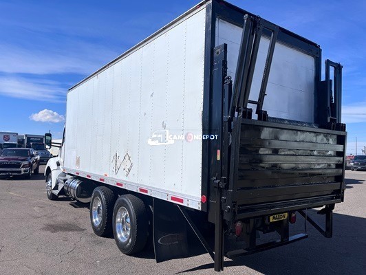 Truck Thumbnail 4