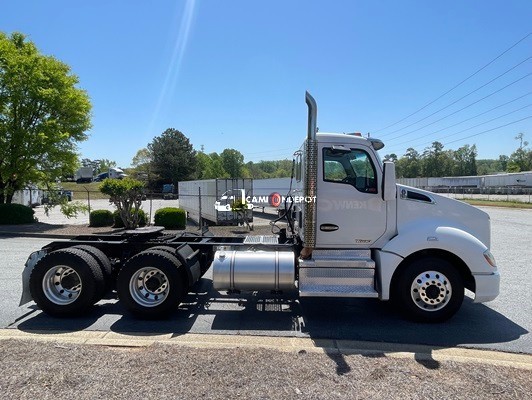 Truck Thumbnail 2