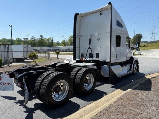 Truck Thumbnail 2