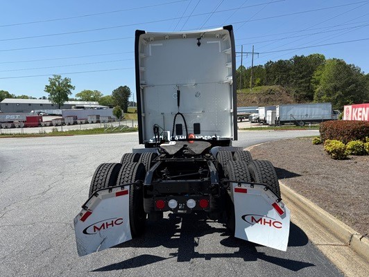 Truck Thumbnail 3