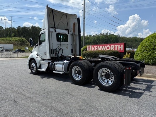 Truck Thumbnail 4
