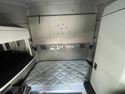 Truck Thumbnail 5