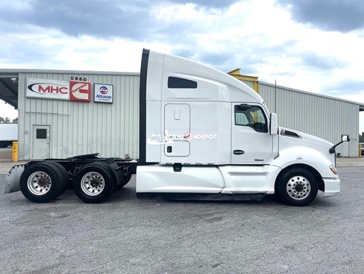 Truck Thumbnail 2