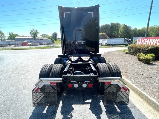 Truck Thumbnail 2
