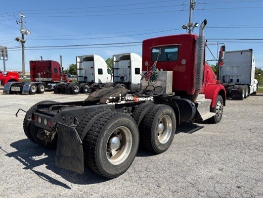 Truck Thumbnail 2