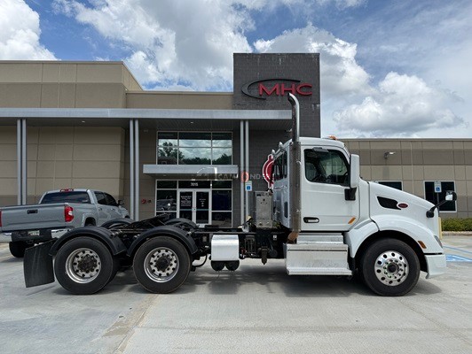 Truck Thumbnail 2