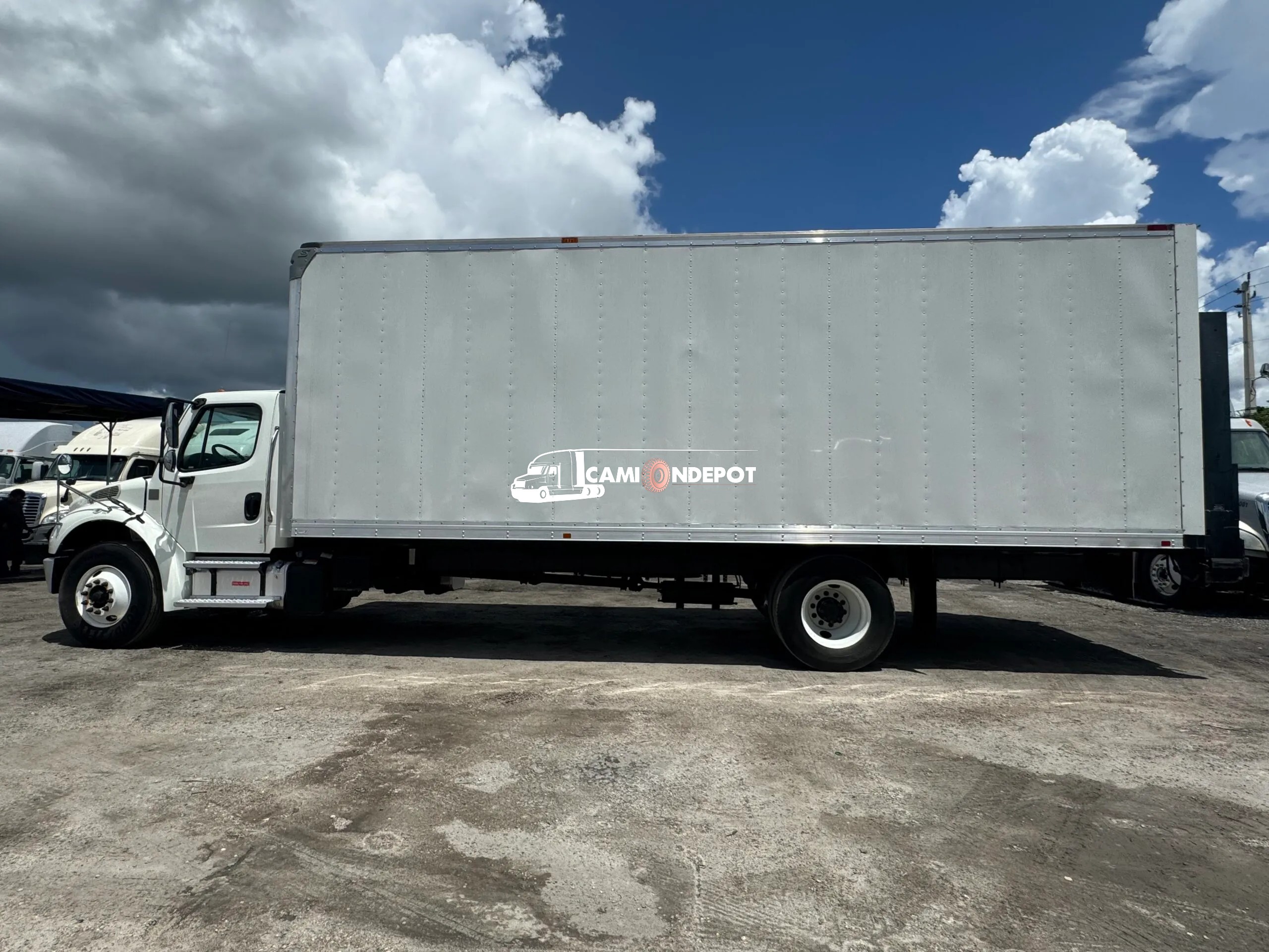 Truck Thumbnail 3