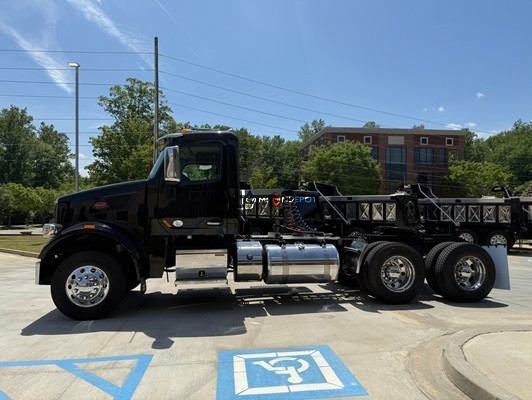 Truck Thumbnail 4