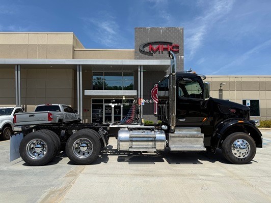 Truck Thumbnail 2