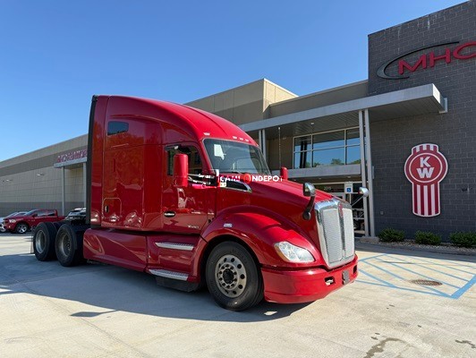 Truck Thumbnail 3
