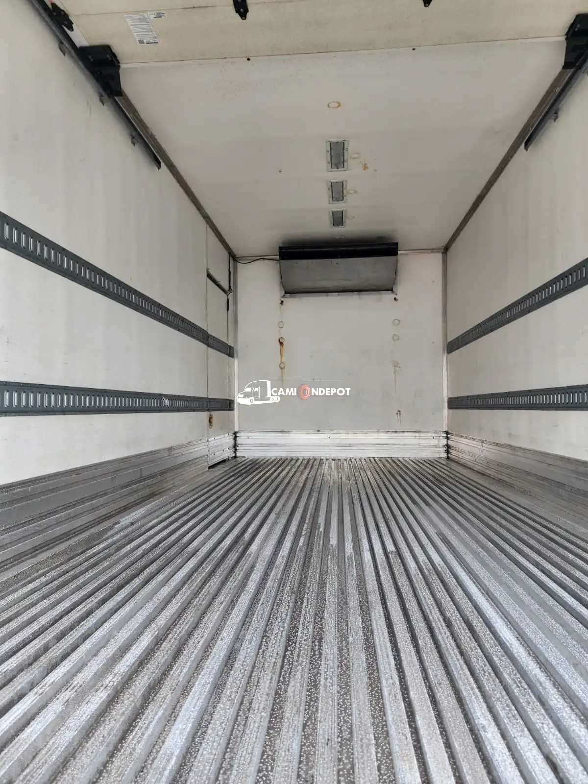 Truck Thumbnail 3