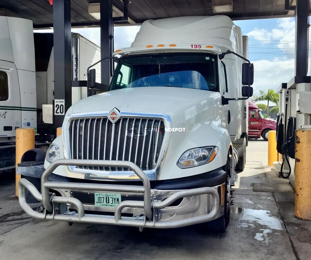 Truck