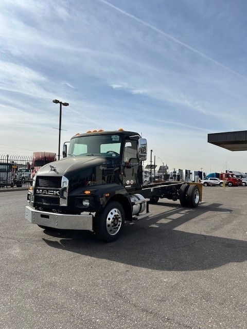 Truck Thumbnail 4