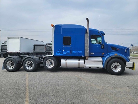 Truck Thumbnail 2