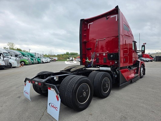 Truck Thumbnail 2