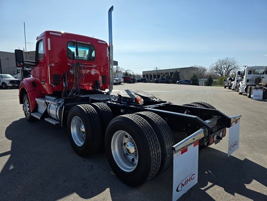 Truck Thumbnail 2