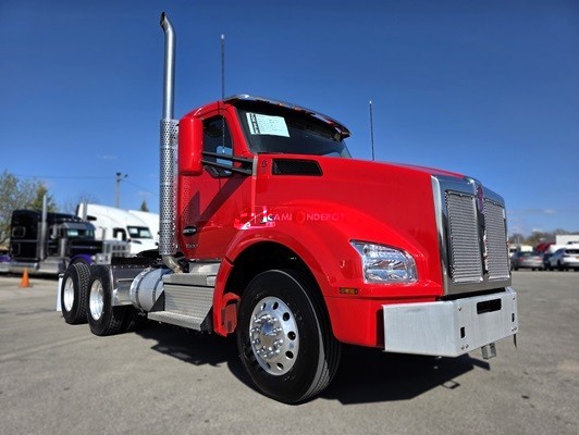 Truck Thumbnail 3