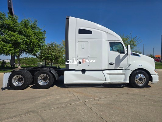 Truck Thumbnail 2