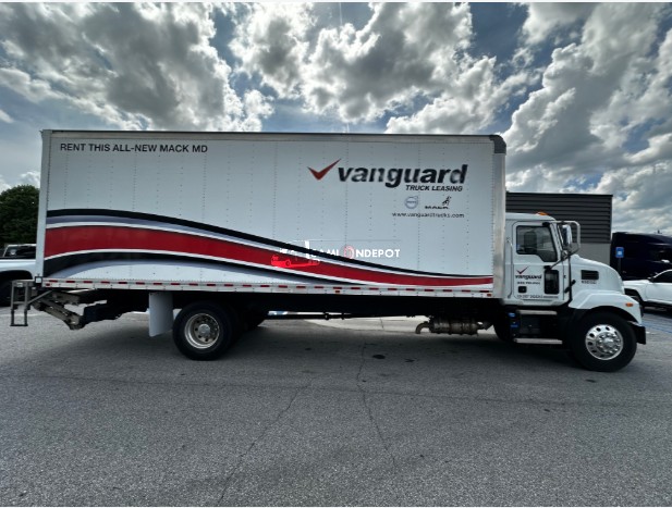 Truck Thumbnail 2