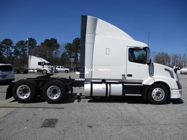 Truck Thumbnail 2