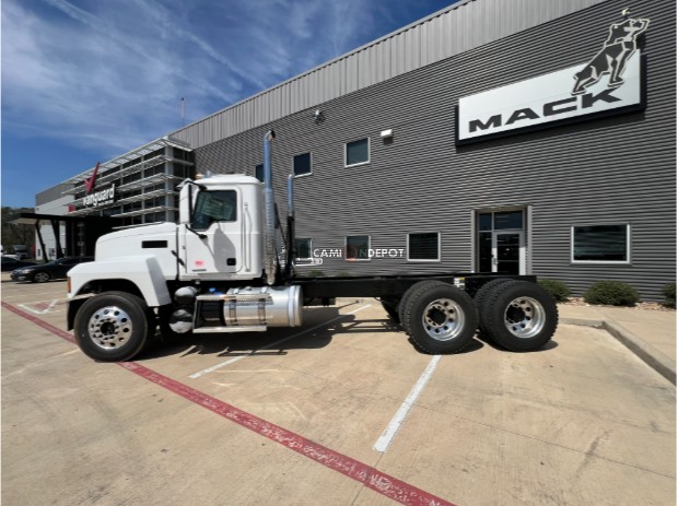 Truck Thumbnail 2