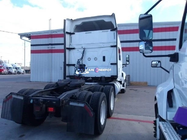 Truck Thumbnail 4