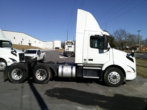Truck Thumbnail 2